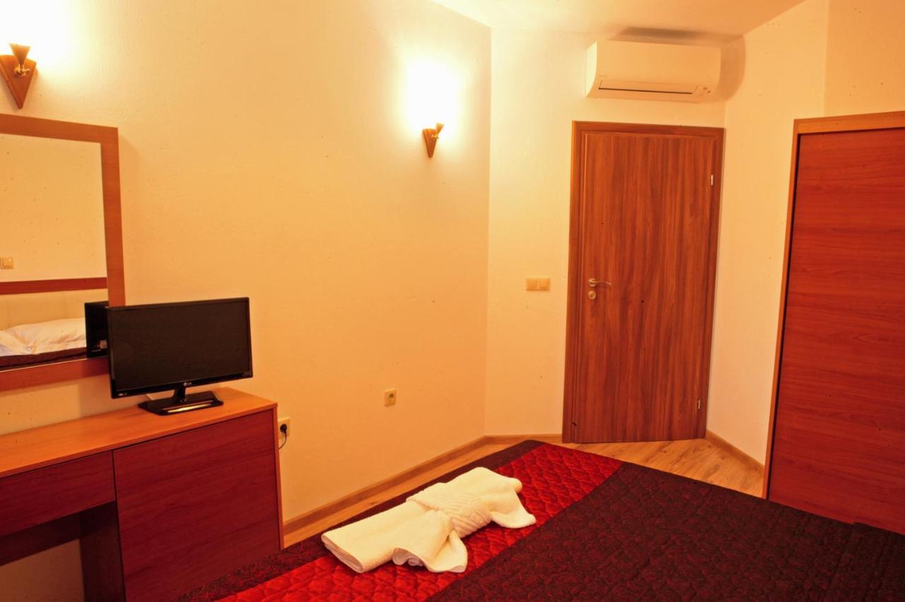 Hotel Orehite-G ดอบริช ภายนอก รูปภาพ